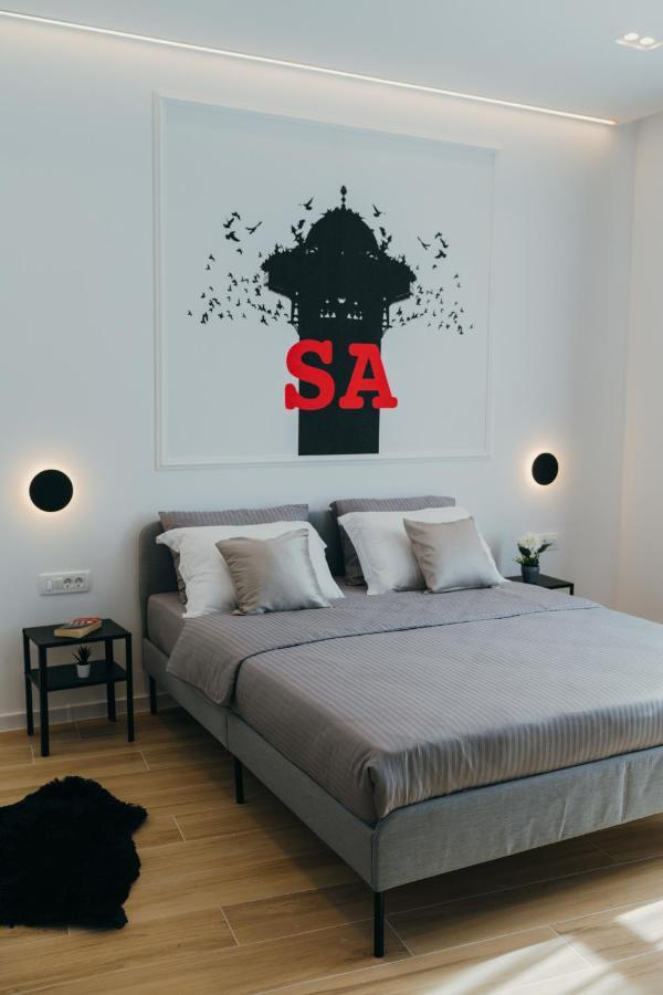 Poppy Downtown Suites Sarajevo Exterior foto